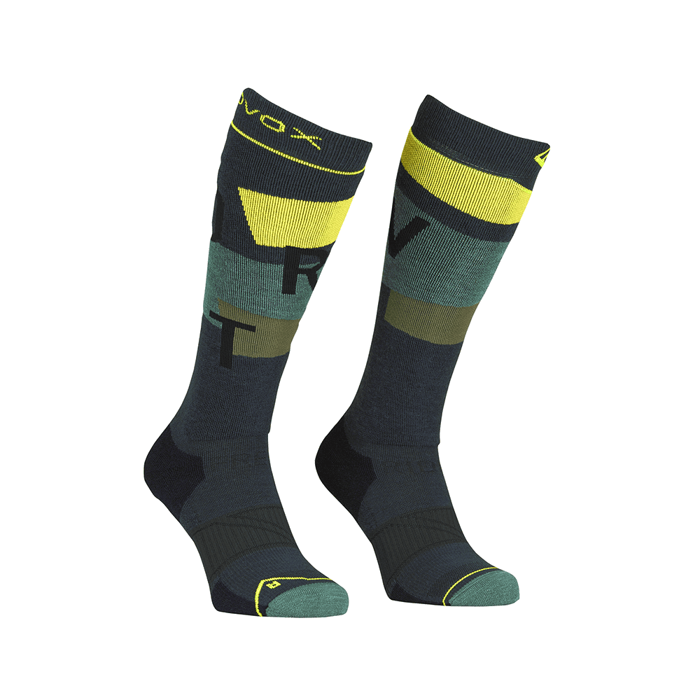 Vacanze sulla neve: non puoi andare senza 4 Calze da trekking Freeride Long Socks di cozy